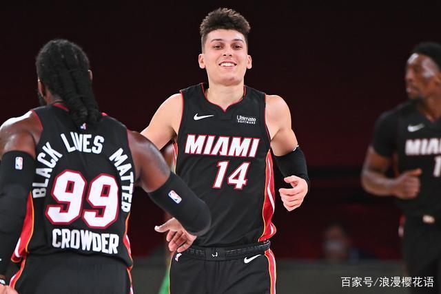 及潜在的薪 及潜在的薪