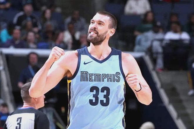 法国前锋 法国前锋